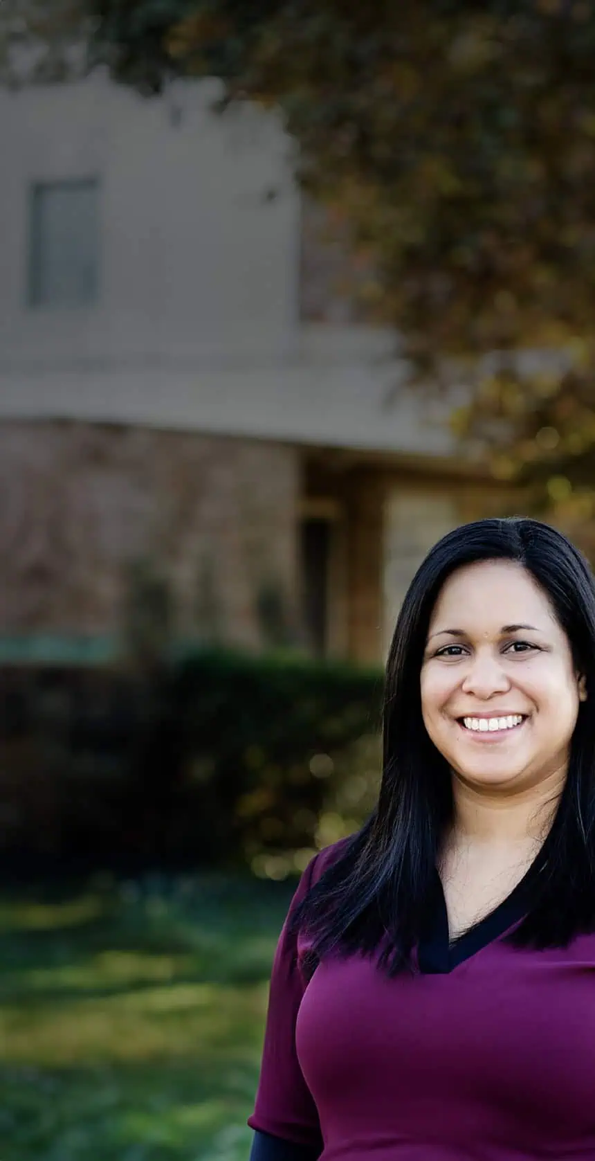 Standing woman smiling